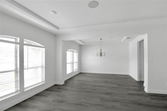 Building Photo - 913 Peabody Dr