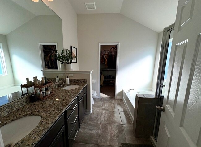 Building Photo - 7509 Loyd Neal Dr