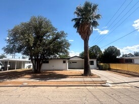 Building Photo - 5102 Beals Dr