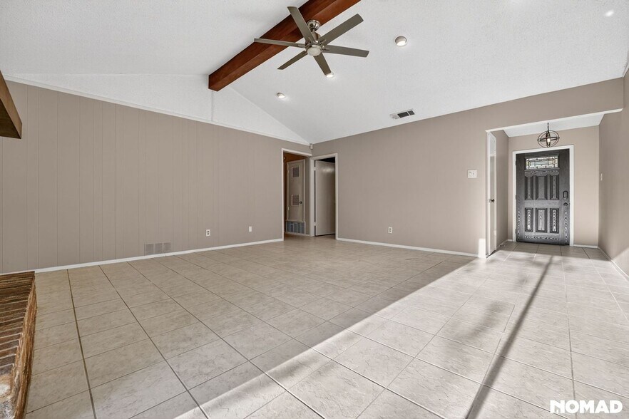 Building Photo - 4635 Marlo Dr