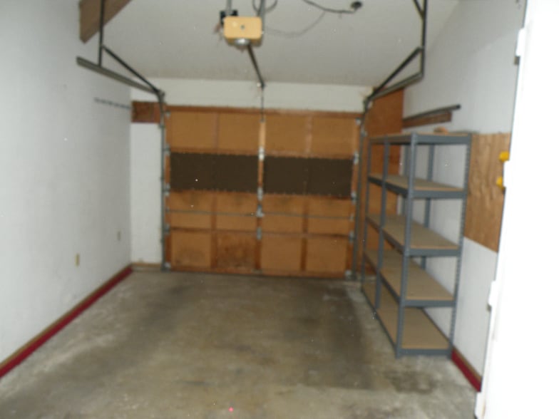 Building Photo - 15177 SW Barcelona Way