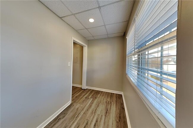 Building Photo - 3747 Chesapeake Trace Ln