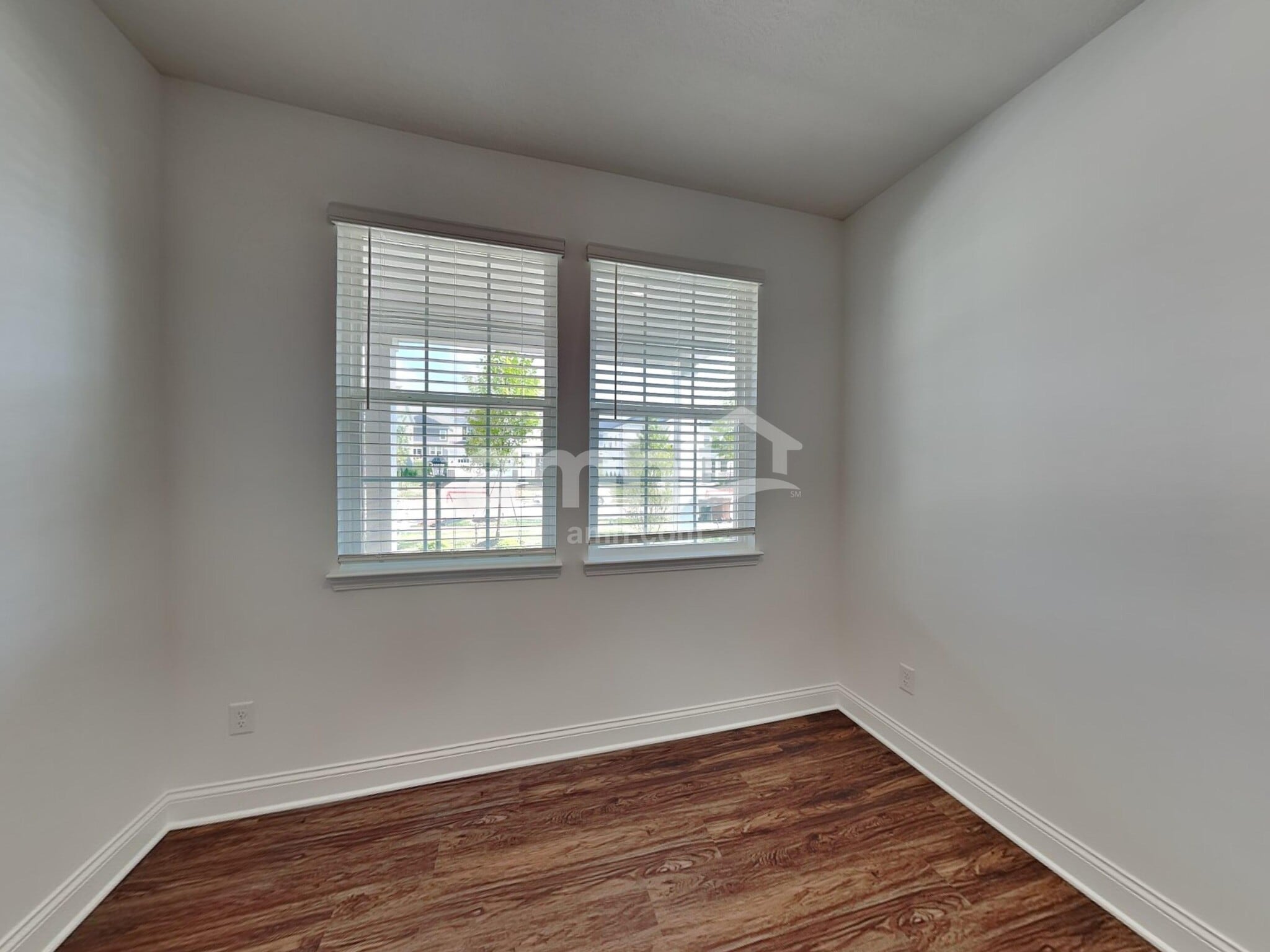 Building Photo - 8396 Northpoint Dr