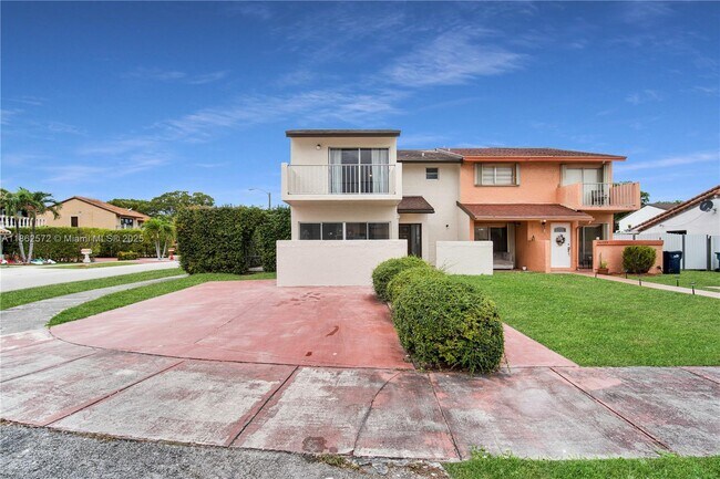 Building Photo - 11797 SW 14th Terrace