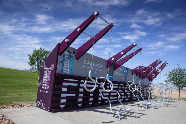 Building Photo - BRAND NEW 3 BED 2.5 BATH 2 CAR GARAGE TOWNHOUSE W/ LOFT IN CADENCE COMMUNITY