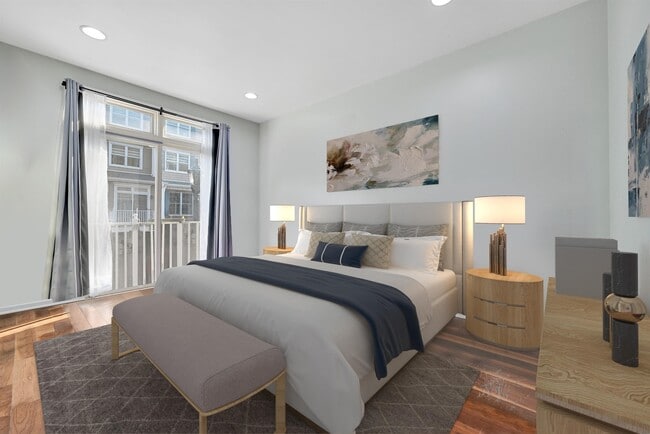 Building Photo - 375 Kingston Ct