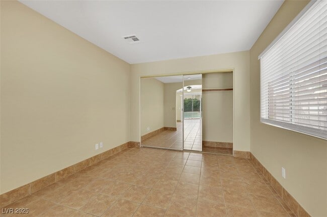 Building Photo - 234 Innsdale Ct