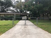 Building Photo - MOVE IN AUGUST!! COZY 2 BEDROOMS 1 BATHROOM HOME ON SPACIOUS FENCED IN LOT!! NEWER A/C!!