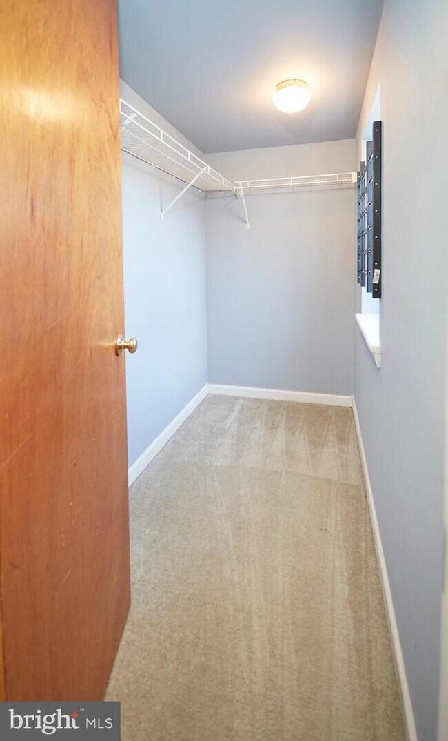 Building Photo - 762 Carroll St