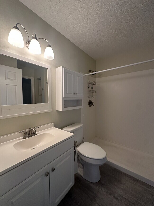 Building Photo - 55 and over condo community in Indian Harb...