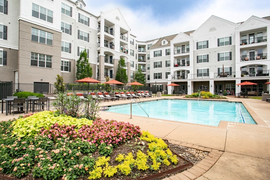 Primary Photo - Emblem Alpharetta (a 55+ Community)