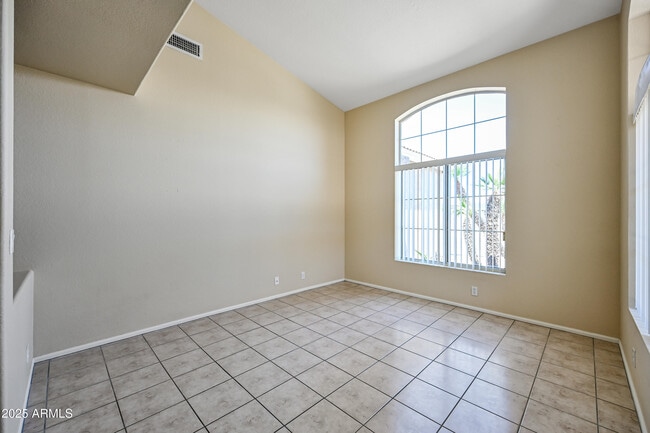 Building Photo - 9021 W Escuda Dr