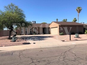 Building Photo - 3672 W Windrose Dr