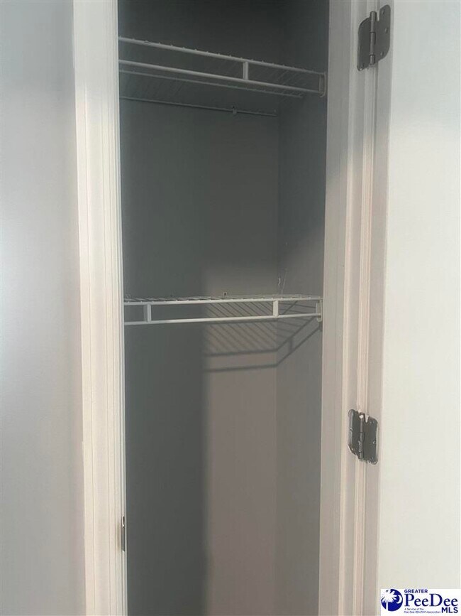 Building Photo - 516 Howard St