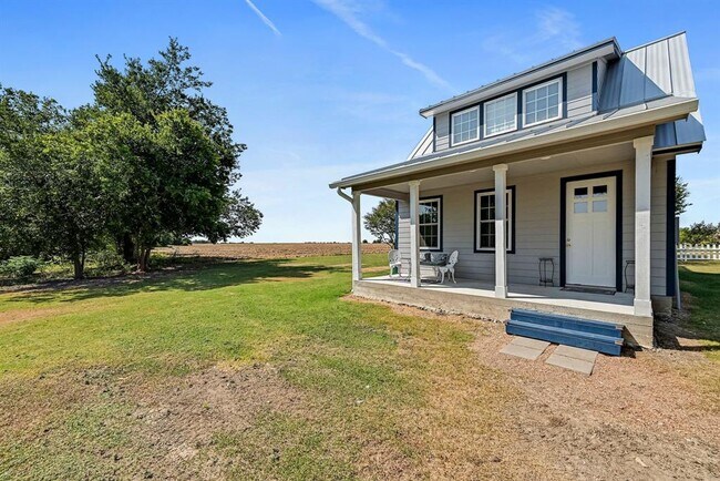 Building Photo - 600 Co Rd 412