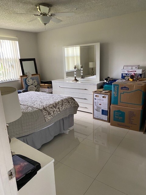 Building Photo - 8891 Wiles Rd