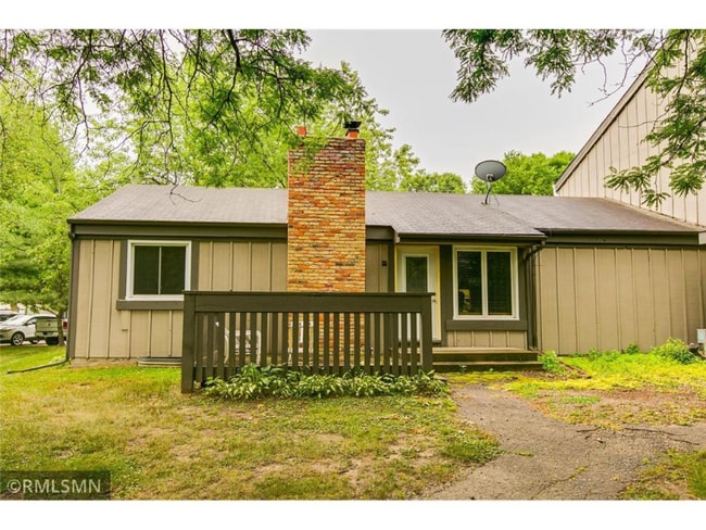 Building Photo - 4826 Grenwich Way N