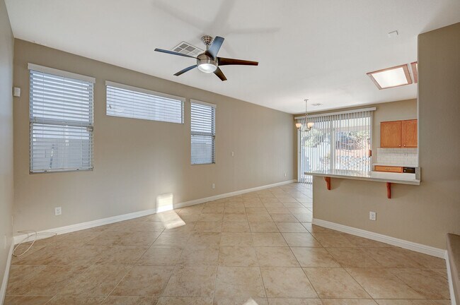 Building Photo - 1005 Prestige Meadows Pl