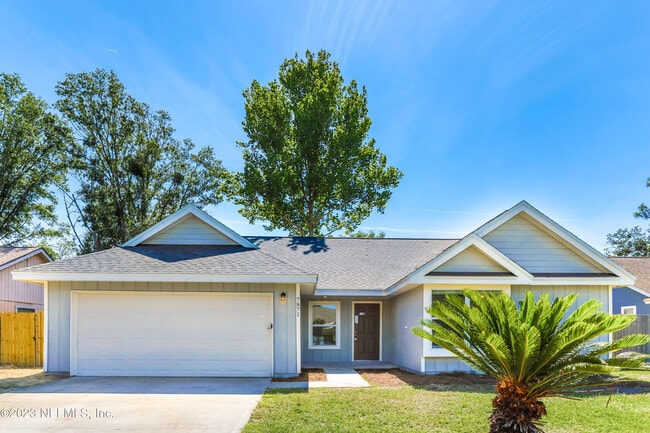 Primary Photo - 7871 Moss Pointe Trail E