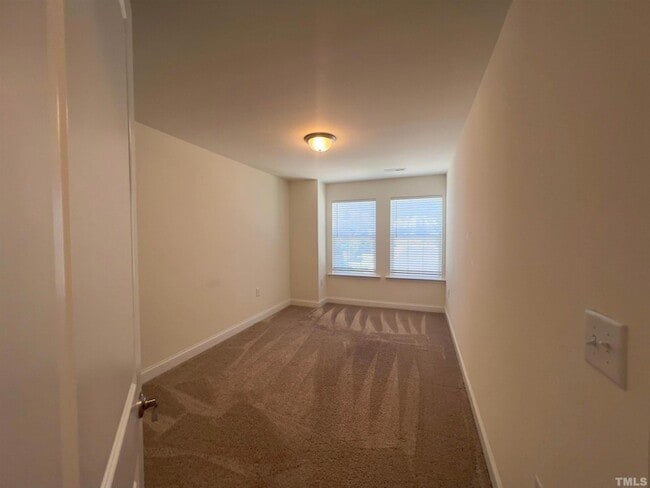 Building Photo - 2007 Nandina Trl