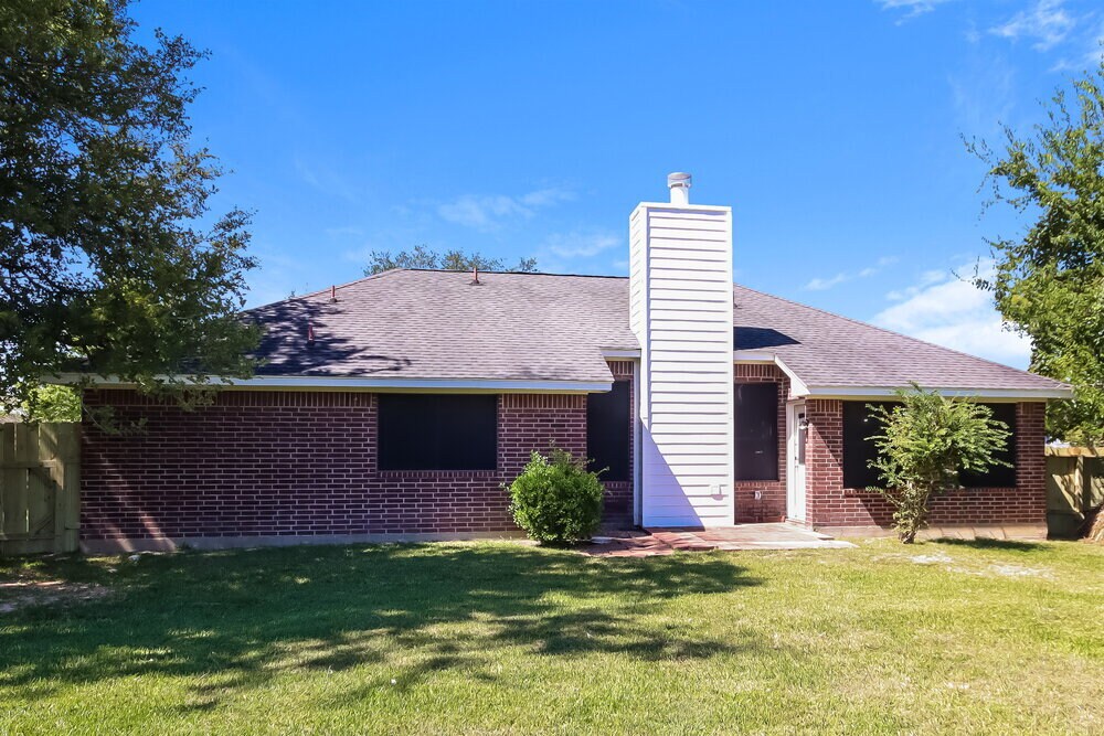 Building Photo - 13553 Miller Ln