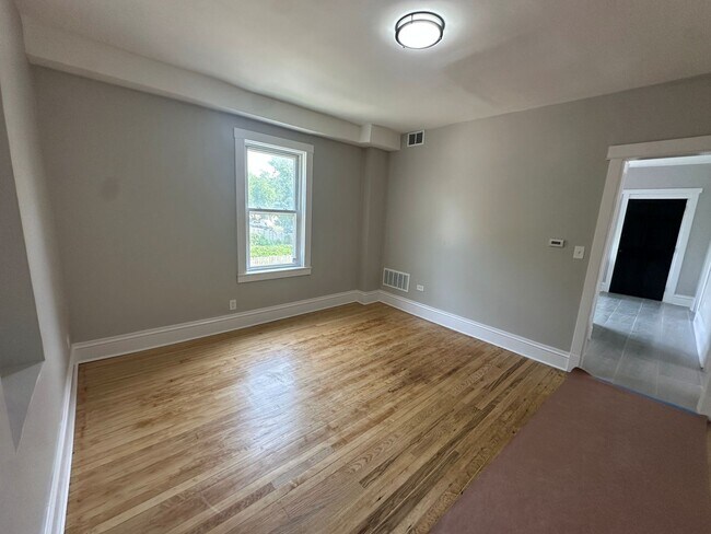 Building Photo - 5200 S Carpenter St