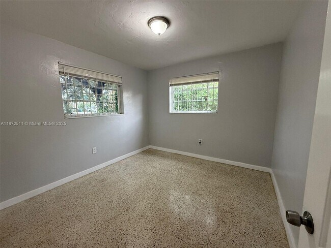 Building Photo - 901 NW 55th St