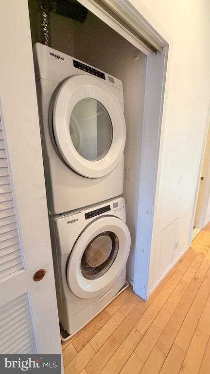 Building Photo - 136 N 3rd St