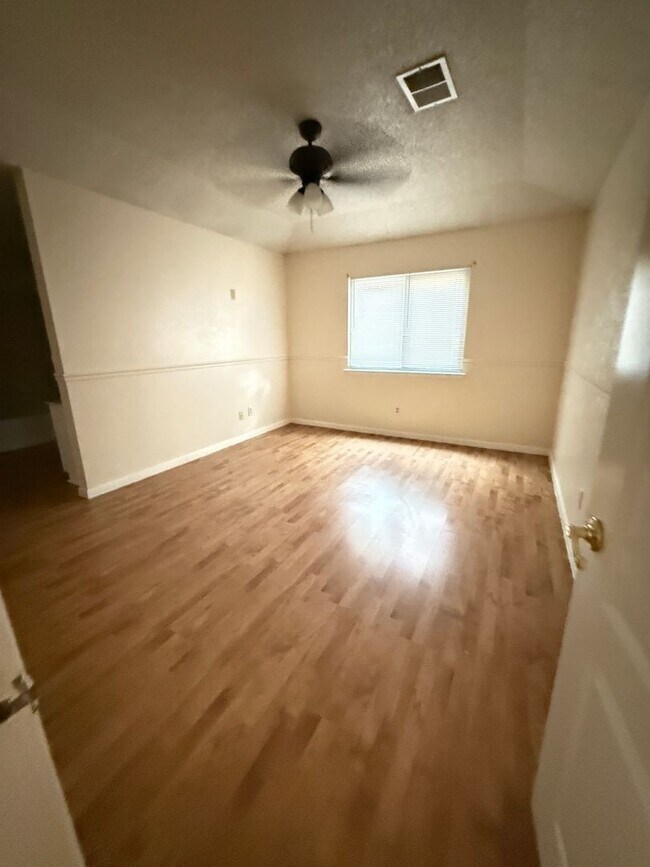 Building Photo - Home For Lease in Cedar Park!