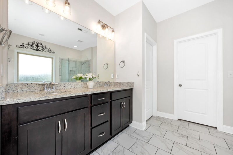 Building Photo - 141 Slade Thomas Dr