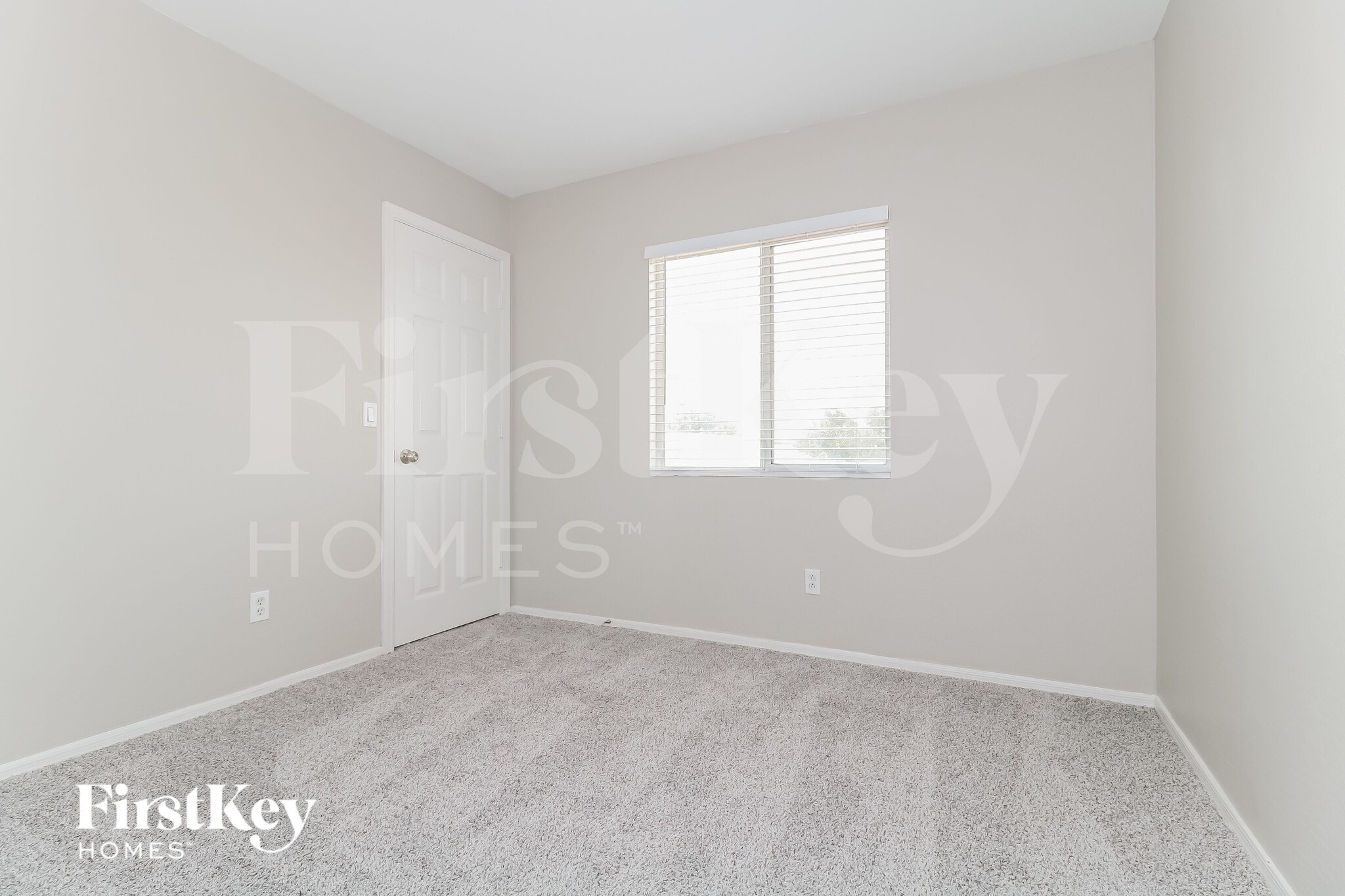 Building Photo - 12214 W Flores Dr