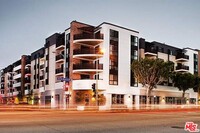 Building Photo - 5303 Lankershim Blvd