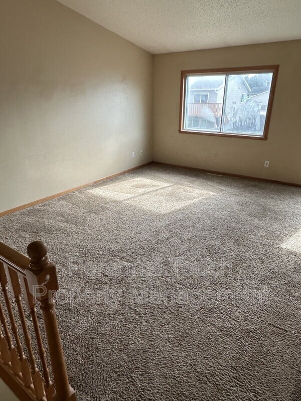 Building Photo - 2571 Amber Valley Ct