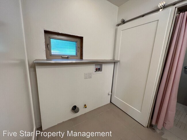 Building Photo - 1 br, 1 bath House - 1514 Scenic Dr