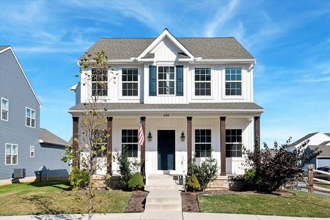 Primary Photo - Available Immediately – 4 Bedroom, 2.5 Bat...