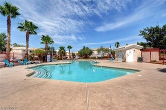 Building Photo - 2576 Velez Valley Way