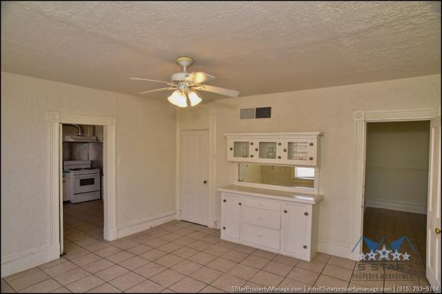 Building Photo - 3 bedroom in El Paso TX 79902
