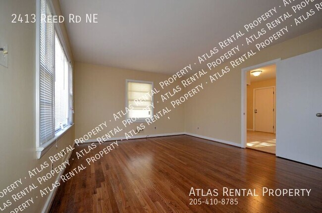Building Photo - 2413 Reed Rd NE