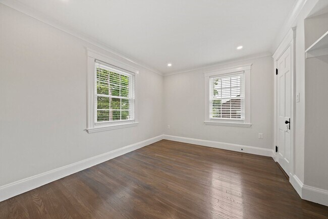 Building Photo - 37 Wolcott Rd