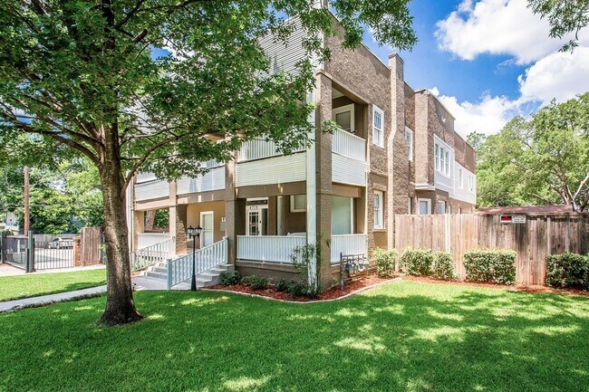 Building Photo - 4719 Junius St