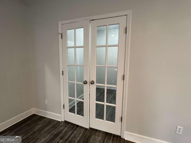 Building Photo - 203 Waters Edge Dr