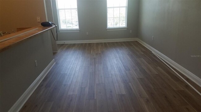 Building Photo - 1420 Lake Baldwin Ln