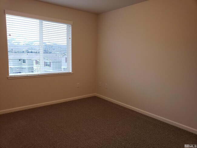 Building Photo - 3655 Oaklawn St