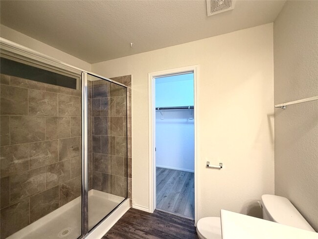 Building Photo - 6819 Dove Stone Dr