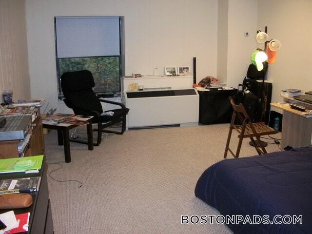 Building Photo - 62 Boylston St