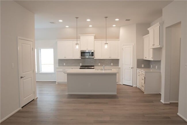 Building Photo - 916 Azul Lagoon Dr