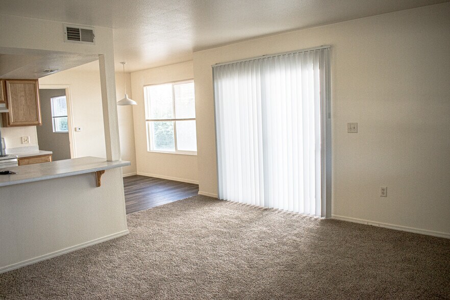 Building Photo - Northparke Apartments