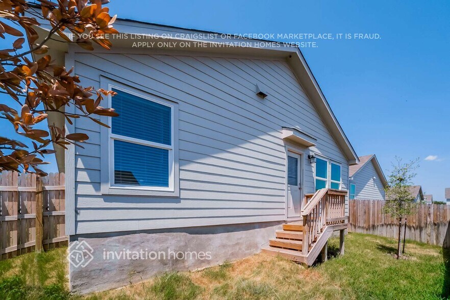 Building Photo - 143 Pasadena Pl