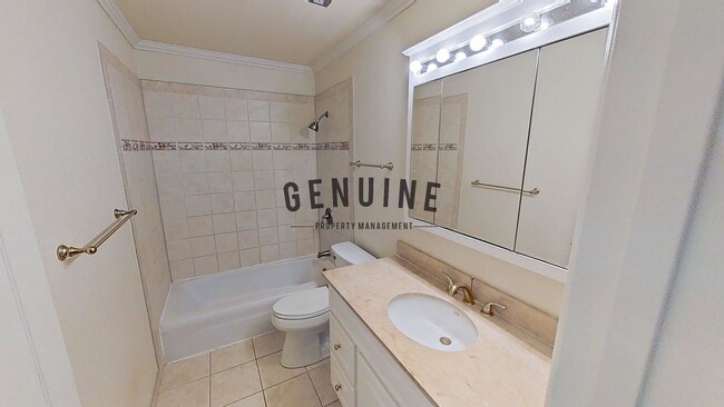 Building Photo - Large 4 Bedroom House with Pebble Bottom Pool - Backyard Oasis!