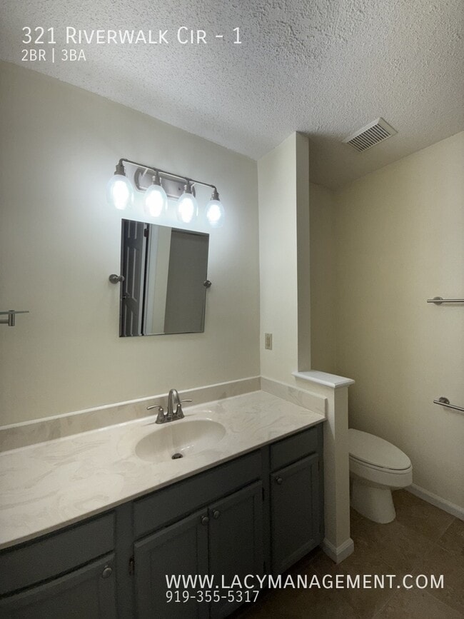 Building Photo - 321 Riverwalk Cir